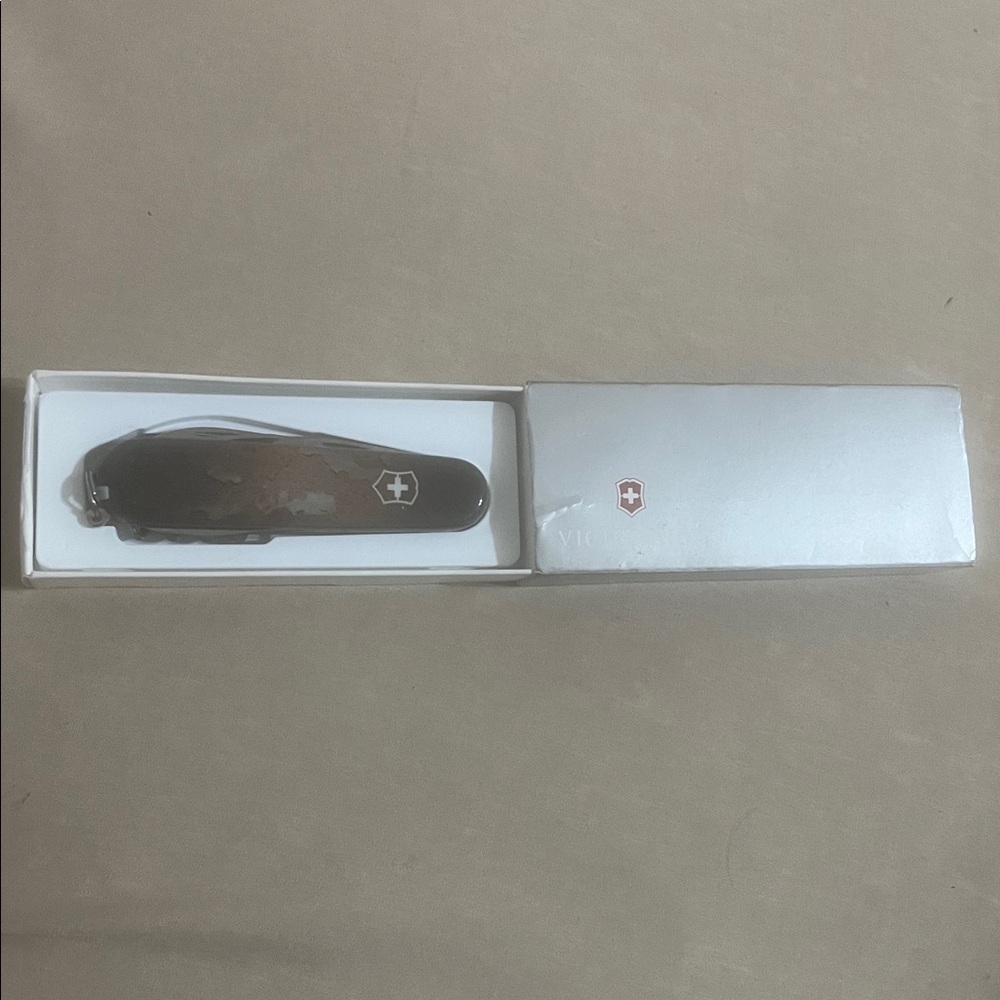 Victorinox New RARE INOX ‘Limited Edition’ collectible 2014